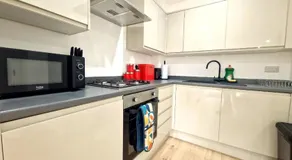FlexiLux Stays - Luxury New Apt. L1B134 - Image 3