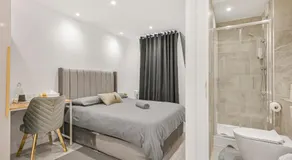 Bricklane Apartment - Image 2