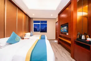 Lilai Business Hotel - Image 2