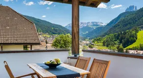Dolomites Chalet Niuasi - Image 4
