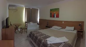 Magnus Plaza Hotel - Image 2