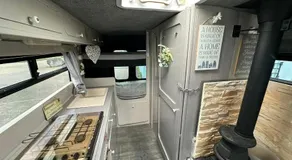 Retro Camper Hire , RV Rental , Drive around Ireland, Insurance included - Image 4