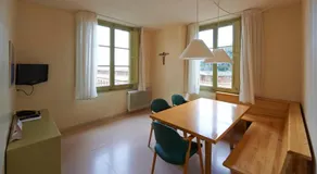 Apartamentos Montserrat Abat Marcet - Image 4