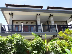 Yogi Beach Bungalow - Image 3