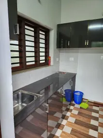 Padua Building - Image 3