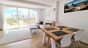 Lovley Ground Floor 2 Bed Direct Pool Access Free WiFi - Image 2