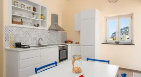 De Vivo Realty - Limoncello&Nocillo Apartments - Image 4