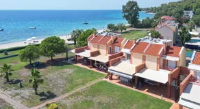AEON Beach Villa, Tripotamos by Halkidiki Villas - Image 5