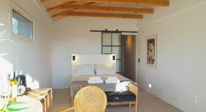 Pacifae Hotel - Image 3