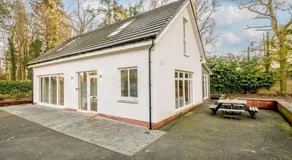 The Buckie at Buchanan - Drymen Holiday Home Sleeps 8 - Image 5