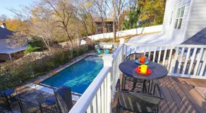 The Beltline Carriage Retreat in Midtown - Image 4