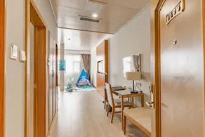 Yunnan Commercial Hotel - Image 4
