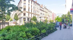 Paisible et Spacieux Appartement au calme proche métro limitrophe de Lyon - Image 5