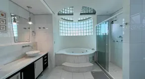 Villa Moncai - Jurerê Internacional - Image 2