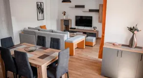 Darki Apartments 4 - Very central, two and three bedrooms apartments with free parking - Image 2
