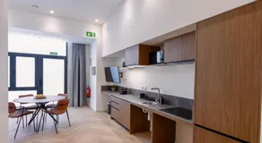 Boutique Room - One Tower - Image 2
