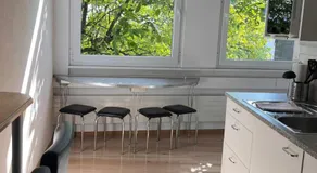 Bright, comfy, industrial looking - Image 5