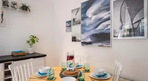 Blue Winds and Waves - Image 5