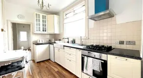 The Red Door House - Image 3