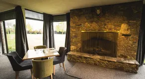 Distinction Mackenzie Country Hotel - Image 3