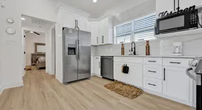 Avondale Home - Image 5