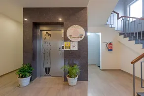 Townhouse Ulsoor Near Halasuru Metro Station - Image 3