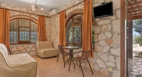 Orothea Guesthouses Sea View Retreat in Keri - Image 2