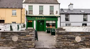 Egan's Bar Apartment - Image 4