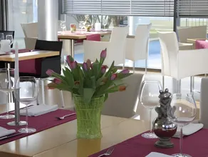 Cristall Hotel - Image 5