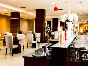 Sutan Raja Hotel & Convention Centre Manado - Image 4