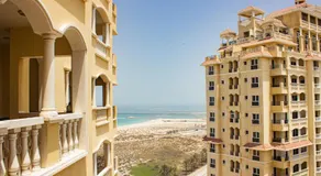 Hala Holiday Homes - Al Hamra Village, RAK - Image 4