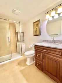 Cozy Rooms in Bright Walkout Suite - Newly Renovated in 2026 - Image 2