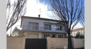 Maison Familiale a Nimes - Image 4
