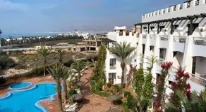 Borjs Hotel Suites & Spa - Image 2