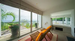 Surin Heights Villa - Image 4
