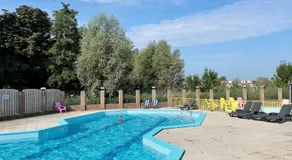 Modern Holiday Home near Sea - Image 3