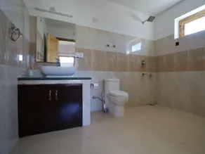 Himalayan Eco Inn - Image 2