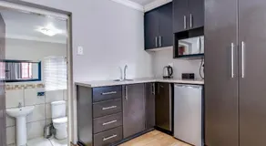 The Nightingale Guesthouse - Image 3