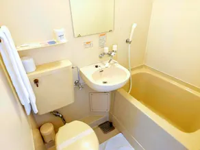 Station Hotel Ugata - Image 2