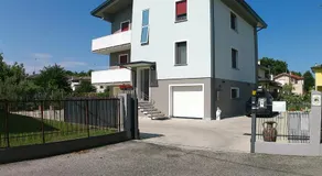 Gondola House - Image 4