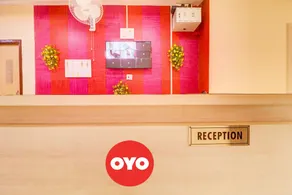 OYO Flagship Hotel SVR Grand - Image 4