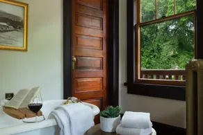 Naramata Inn - Image 2