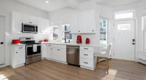 Harbor Haven, Apt #5, 3BR/2BA - Image 3