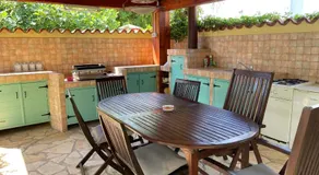 Fabris Apartments with pool and top location near sea - Image 5