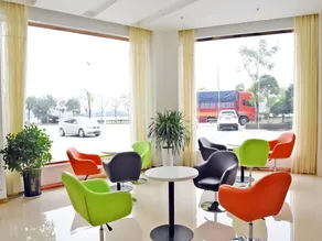 GreenTree Inn Fuzhou Gandong Bridge Express Hotel - Image 2