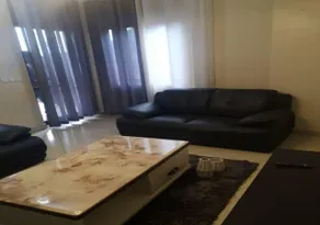Right Apartment - Image 4