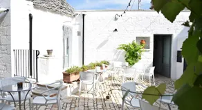 Corte Trullo Sovrano B&B - Image 2