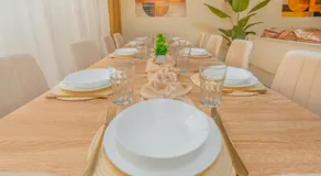 Bis 10 Personen - 106 qm Design-Apartment, Top Lage, 1x FREE PARKING - Image 2