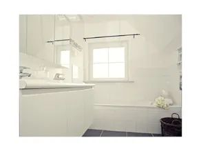 Holiday home with 2 bedrooms - Image 2