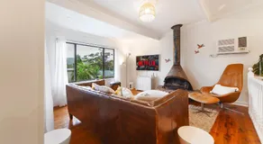 3BDRM Bayside Family Retreat with Pool with Pool & Games Room - Image 3